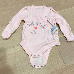 NWOT Baby GAP Light Pink 'Worth the Wait' Baby Bodysuit size 3-6 months